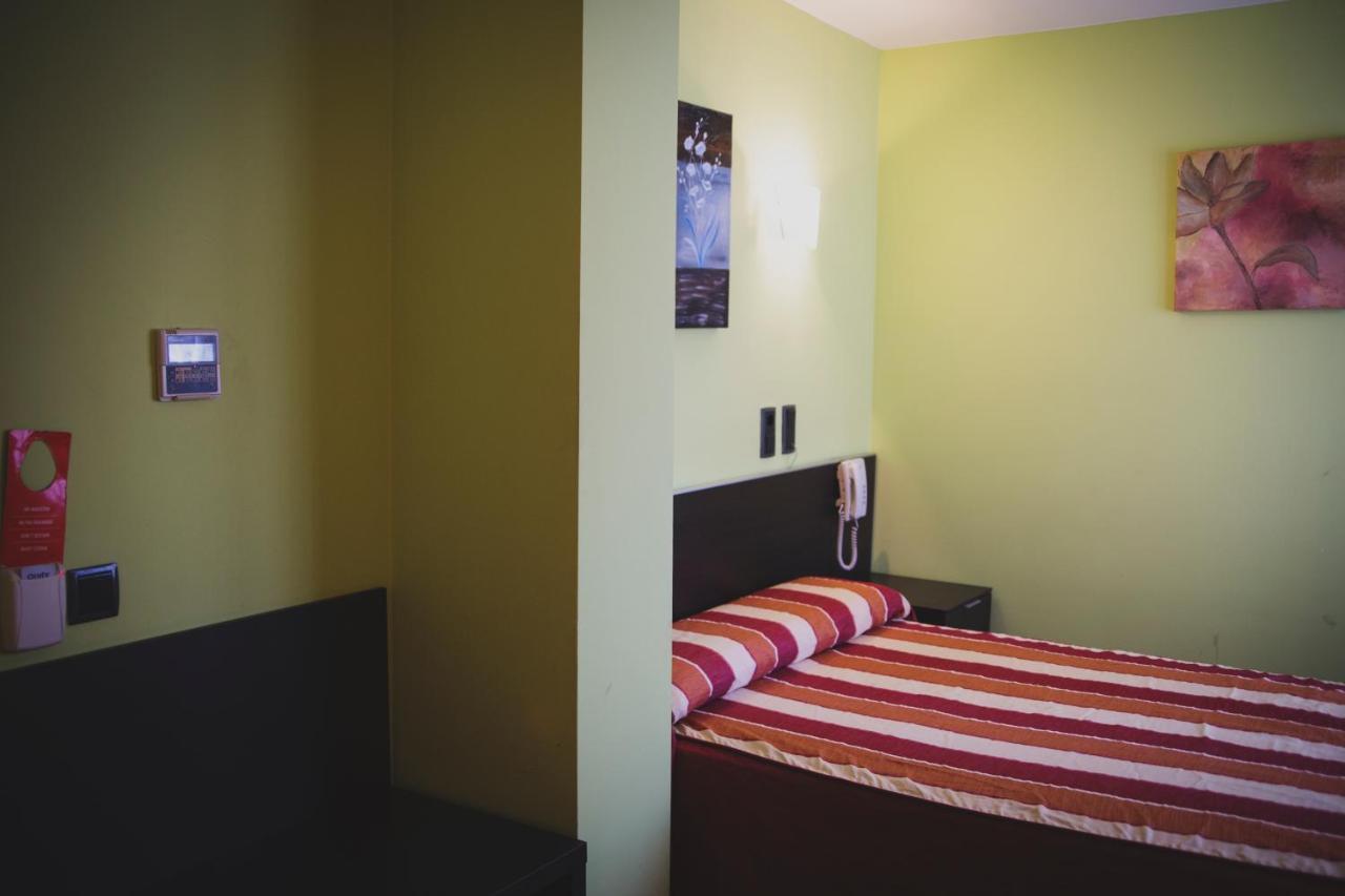 Hotel La Bodega 拉·阿尔穆尼亚·多纳·G 外观 照片