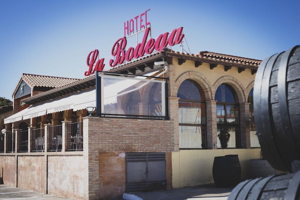 Hotel La Bodega 拉·阿尔穆尼亚·多纳·G 外观 照片